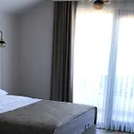 Antigonia Butik Hotel *