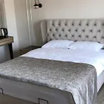 Antigonia Butik