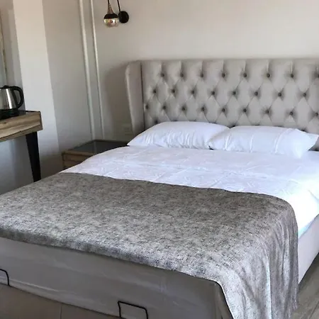 Antigonia Butik