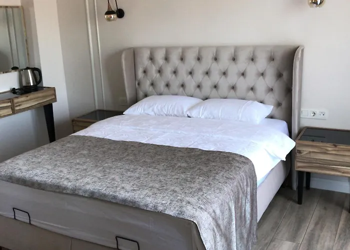 Отель Antigonia Butik